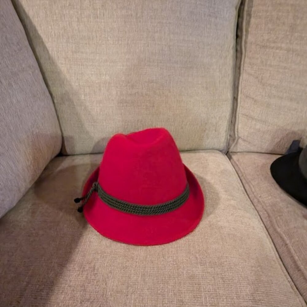 hat